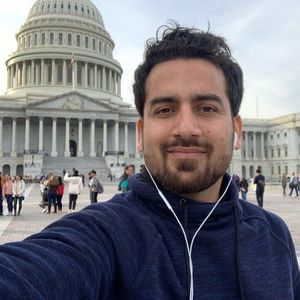 Meet your Posher, Naveed